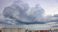 Se strică vremea în România! Vin ploile și temperaturile scăzute. Data când începe frigul, potrivit Accuweather