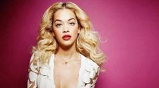 Rita Ora se dezbraca mai mult decat a facut-o vreodata pe coperta unei reviste: FOTO