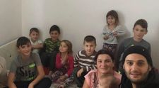 Construiește alături de Omid o casă! ”E vorba despre 7 copii premianți, crescuți fără apă curentă, electricitate