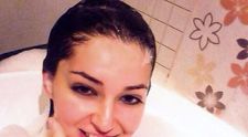 Elena de la Mandinga a fost criticata adesea pentru cum arata, dar si-a aratat lenjeria intr-o rochie complet transparenta. Cum arata de fapt artista