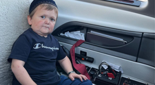 Hasbulla Magomedov, cel mai popular pitic de pe TikTok, explică de ce nu iese cu femei