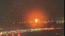 Imagini șocante pe aeroport! Un avion plin cu pasageri a luat foc la doar câteva secunde după decolare VIDEO
