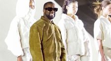 Fanii lui Kanye West se pot vaccina anti-Covid la concertul de promovare a noului său album