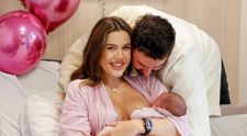 Ce semnificație are numele ales de Emily Burghelea și soțul ei, Andrei, pentru fiica lor. Prima imagine cu chipul micuței