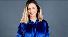 Din 30 august, Adela Popescu prezintă emisiunea ”Vorbește lumea”