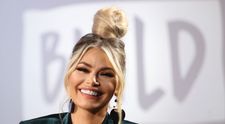 Chloe Sims, vedeta care și-a făcut câte o operație estetică după fiecare comentariu negativ de pe net. Cum arată acum