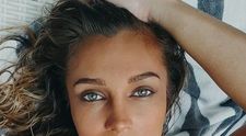 Lora, surpriză pentru fani, când a atins 1,3 milioane de urmăritori pe Instagram: s-a fotografiat topless