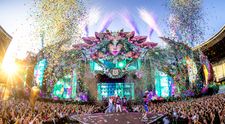 MUZICA UNEȘTE OAMENI ȘI INIMI – Peste 120.000 de fani au ajuns în universul UNTOLD în cea de-a treia zi de festival