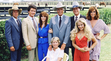 Actorii din Dallas, reunire la 45 de ani de la lansarea serialului. Cum arată Patrick Duffy, Linda Gray și celelalte staruri