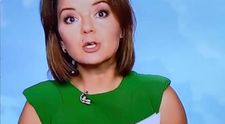 Moment jenant la tv: unei prezentatoare i-a căzut dintele în direct! Care a fost reacția acesteia