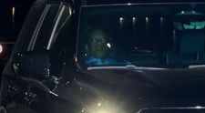 Tiger Woods, arestat după ce a condus cu viteză, beat, și s-a răsturnat cu SUV-ul. A stat opt ore în spatele gratiilor