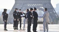 Cu 11.000 de cazuri noi de Covid-19 în 24 de ore, Franța a impus încă o interdicție cetățenilor săi