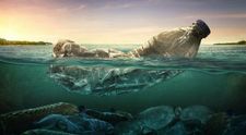Nu-i permite plasticului să înece planeta! Cei mai importanți pași pentru a învinge poluarea cu plastic #beatplasticpollution