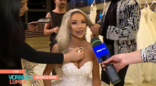 VIDEO Bianca Bodi îmbracă rochia de mireasă
