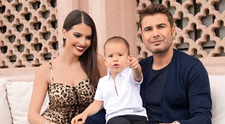 Adrian Mutu și soția, vacanță la plajă în noiembrie. Cum au pozat cei doi soți