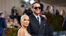 Kim Kardashian și Pete Davidson s-au despărțit după 9 luni de relație. Ce a dus la ruptura dintre cei doi