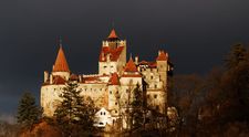 Castelul Bran se transforma in Castelul Copiilor. Ideea geniala de a-i serba pe copiii din intreaga tara va fi pusa in aplicare pe 1 Iunie