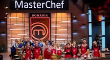 Echipa albastră și cea roșie prezintă aperitivul și felul de bază. Care este opinia chefilor