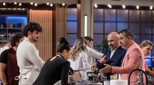 A început proba gătitului împreună cu un membru al familiei! Cum se descurcă cei șapte concurenți