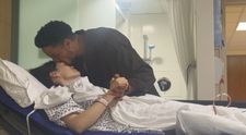 După ce a fost diagnosticată cu cancer, celebra artistă s-a întors pe scenă! Și-a adus fiul de doi ani în fața mulțimii, iar fanii au fost în delir: „Încă mă recuperez...”