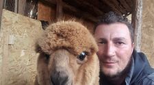 Polițistul Marian Godină, despre animalul său de companie neobișnuit: „Mă bucură prezența lui Pablo”