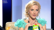 Elwira si Mihai Petre, schimb de replici in direct la 