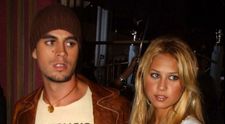 Enrique Iglesias si Anna Kournikova au facut publice primele fotografii cu gemenii lor