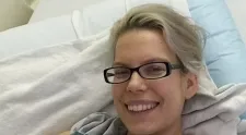 Diagnosticată cu cancer terminal, o americancă și-a părăsit soțul și a iubit 200 de bărbați ca să simtă că 