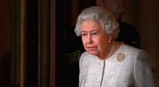 Regina Elisabeta a II-a era aproape oarbă și ar fi murit de cancer. Dezvăluiri șocante despre ultimele luni de viață ale suveranei
