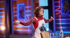 Delia Florea, stewardesa pasionată de gătit. Ce le-a pregătit chefilor