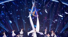 Românii au talent, 10 mai. Fetele de la Honey Dance Studio au îmbinat dansul cu acrobațiile și au pus în scenă o coregrafie uimitoare: „V-ați bucurat de fiecare secundă aici!”