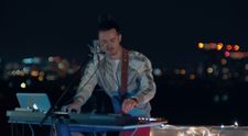 Noul trend pe TikTok: Manele în limba engleză! Cum a devenit viral Dael Damsa
