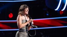 Cine este Anastasia Sandu de la Vocea României 2024: „Consider că am o voce care trebuie să fie ascultată de milioane de oameni”. Theo Rose o vede finalistă în echipa Tudor Chirilă