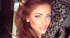 Bianca Dragusanu a starnit imaginatia admiratorilor cu cea mai recenta imagine. Cum arata tinuta pe care toate fanele si-o doresc in garderoba