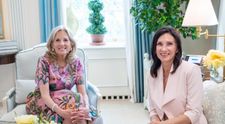 Carmen Iohannis, definiția eleganței și a rafinamentului. Pentru ce ținută a optat Prima Doamnă a României la întâlnirea cu Jill Biden de la Casa Albă: „Eleganță, pedanță, modestie, rafinament”