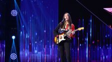 Românii au talent 2021: Maya Ciosa i-a impresionat pe jurați cu o compoziție proprie: “E din altă ligă!”
