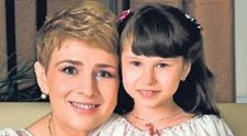 La 21 de ani, Maia Trandafir a atras toate privirile! Cum a apărut fiica lui Teo Trandafir, la prima ei prezentare de modă, într-o rochie transparentă