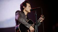Harry Styles s-a despărțit de Camille Rowe, model Victoria's Secret. Motivul pentru cei doi s-au separat