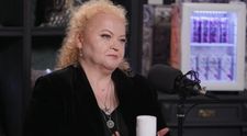 Reacția Narcisei Suciu după ce declarația ei despre cele 500 de parfumuri pe care le are acasă a devenit virală