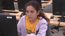 Ea este Alisa, fetița care la 11 ani a absolvit facultatea și visează să-l ajute pe Elon Musk să colonizeze Marte: „Vrea să meargă în spațiu”