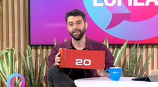 VIDEO Misterul cutiilor roșii a fost elucidat. Care-i, de fapt, faza?