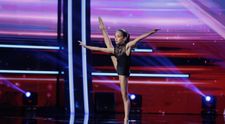 Andrada Strugariu, fetița de 9 ani care visează să devină o mare balerină  a impresionat juriul de la Românii au talent cu un moment uluitor de dans contemporan: „În fața unui asemenea talent rămâi cu gura căscată efectiv, rămâi fără vorbe!”