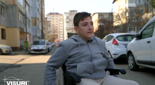 VIDEO Andrei Radu a mers singur la școală, pentru prima oară de la accident. Reacția colegilor