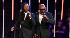 Revelion 2020. Milli Vanilli va cânta la București, în cea mai mare discotecă în aer liber