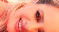 Artista Cleo a lansat videoclipul piesei “Come Along”