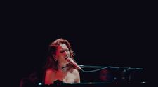 Leyah prezintă „Unplugged Stories”, un eveniment cu muzică cinematic pop și conversații despre (de)conectare și prezență