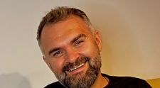 Cum arată Darius Ursa după ce a trecut printr-o intervenție de micșorare a stomacului. Câte kilograme a slăbit câștigătorul de la Survivor România
