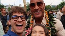 Ce sfat au primit doi influenceri români de la Dwayne Johnson pentru un mariaj fericit. Denis Matros și Alexandra Blejan, întâlnire de neuitat cu celebrul actor înainte de nuntă