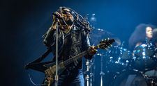 Peste 110.000 de fani s-au bucurat de magia Untold în a doua zi de festival! Legenda globală a muzicii pop-rock, Lenny Kravitz, a avut un show unic pe scena Untold 2024