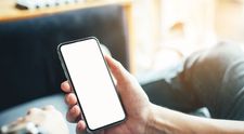 Telefoanele mobile pe care nu le mai folosim se pot recicla